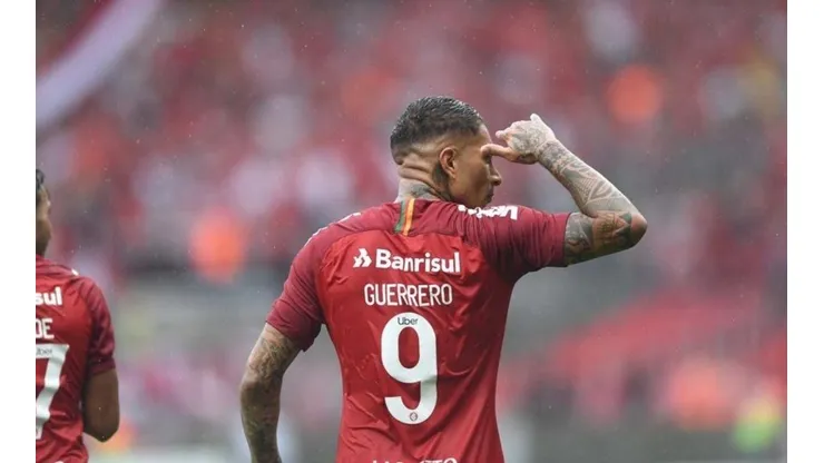 TAS le envió un mensaje de aliento en Twitter a Paolo Guerrero