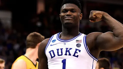 Padre de Lonzo Ball dice que uno de sus hijos es mejor y más fuerte que Zion Williamson