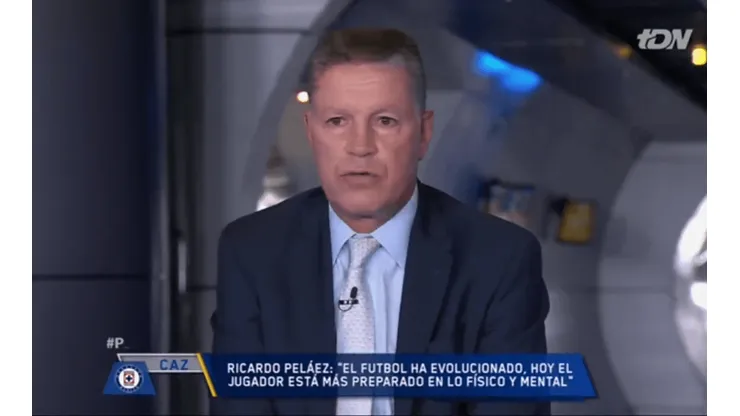 Ricardo Peláez promete un título de liga para Cruz Azul de aquí a dos años