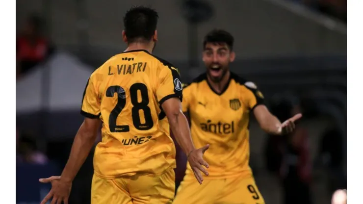Peñarol vs Liga de Quito.