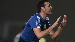 Tras el accidente, se viene una semana muy movida para Scaloni en Argentina