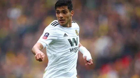 De manera inexplicable, se terminó el sueño de Raúl Jiménez y los Wolves