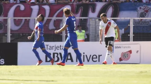 Tigre dio el golpe en el Monumental ante un River alternativo, pero no le alcanzó y se fue a la B
