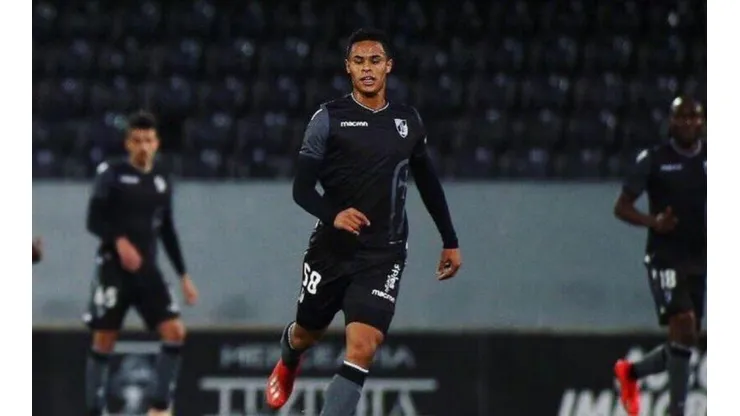 Christopher Olivares reveló el motivo que lo tiene satisfecho y al equipo en el que jugaría si vuelve a Perú