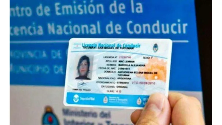 Ya se puede renovar la licencia de conducir sin turno en Argentina, pero es carísimo