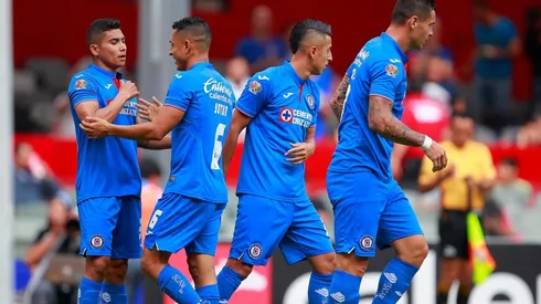 Cruz Azul aplastó a Querétaro y sigue en plena levantada