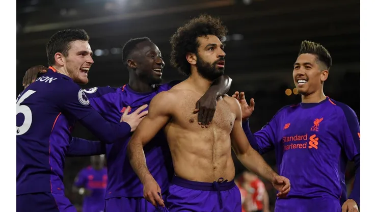 Liverpool festeja el segundo gol del partido.