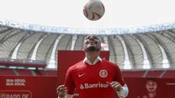 Paolo Guerrero en su presentación en Inter.