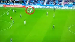 Lainez perdió la pelota en una zona de riesgo.