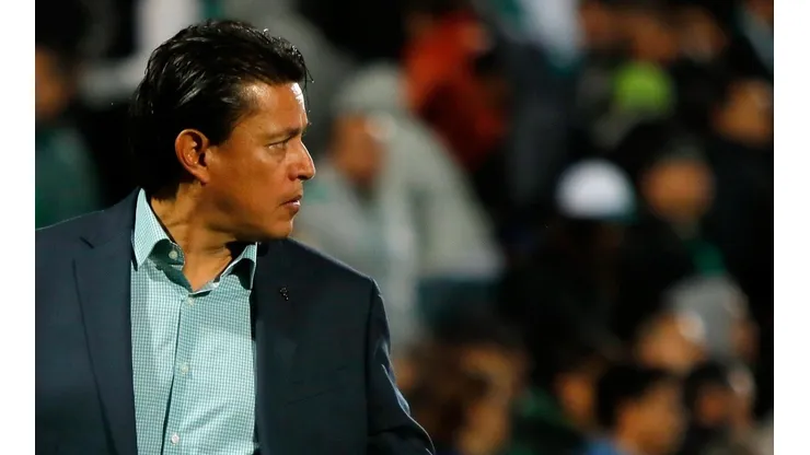 Reyes dejó de ser el entrenador de los de Torreón.