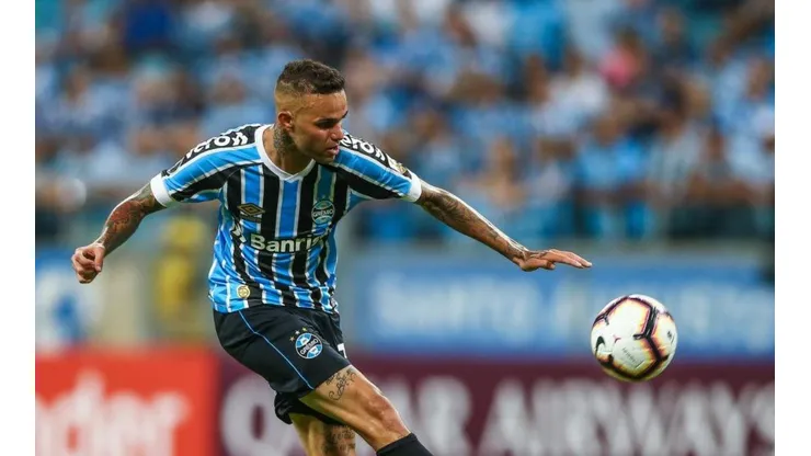 Universidad Católica vs Gremio por la Copa Libertadores .