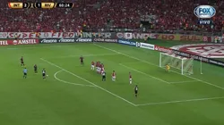 A lo Quintero: De la Cruz se tuvo fe y clavó un golazo de tiro libre