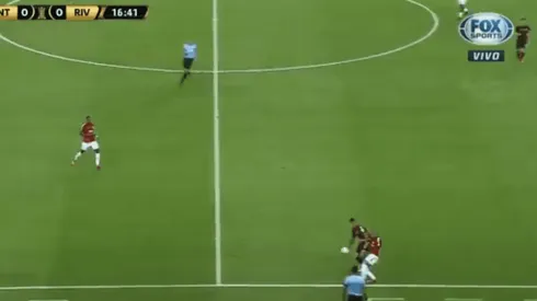 El sombrerito de D'Alessandro a River que hizo explotar el estadio