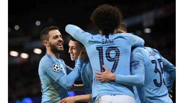 Manchester City vs Cardiff City por la Premier League.