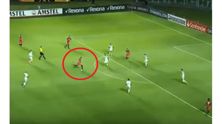 Pensó, enganchó y le pegó desde afuera: el golazo de Herrera para San Lorenzo