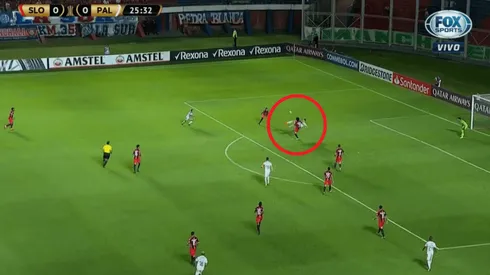 Excelente pirueta de Moisés.