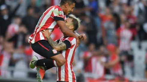 Estudiantes vs San Martín de Tucumán por la Superliga.