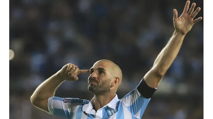 Lo que todos querían saber: Milito reveló qué hizo Lisandro López tras correr al vestuario
