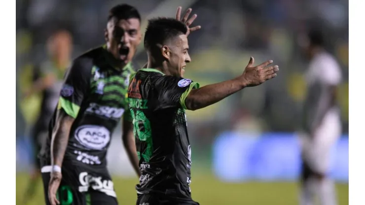 Defensa y Justicia vs Unión por la Superliga.