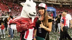 Mariana Zacarías fue a alentar a Chivas en CU y se enteraron todos