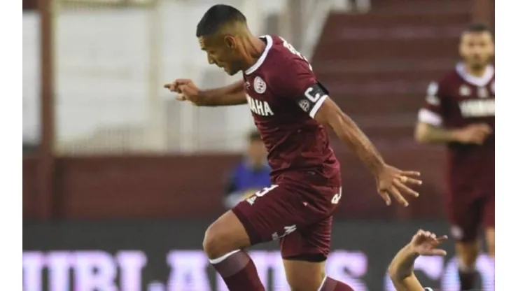 Lanús vs Belgrano.