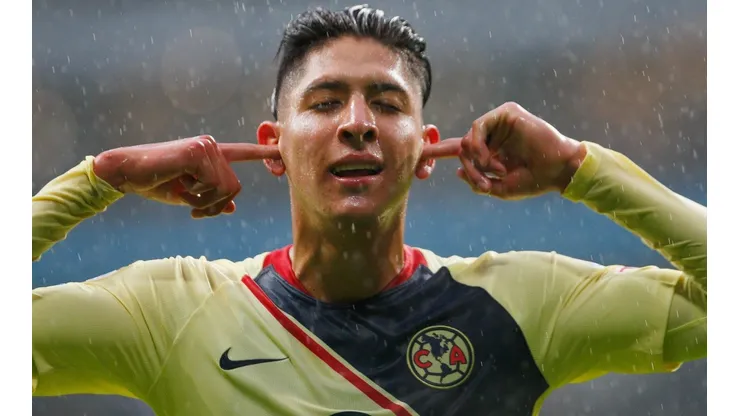 Édson Álvarez suma un nuevo pretendiente desde el Reino Unido