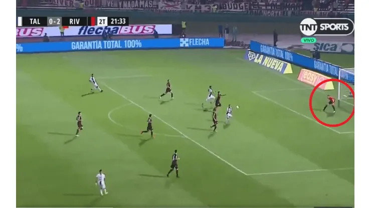 Para que miren en la Selección: la atajada de Armani ante Talleres