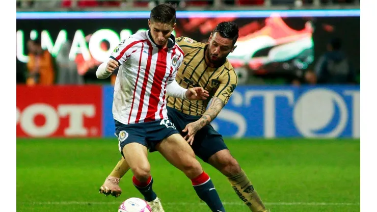 Pumas UNAM vs Chivas (Foto: Jam Media)