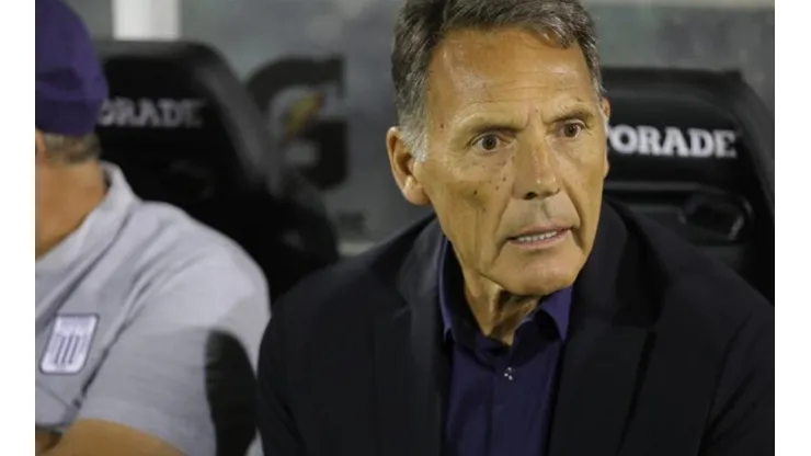 Russo no está muy conforme por lo que viene ocurriendo con Alianza Lima y tiró un fuerte análisis
