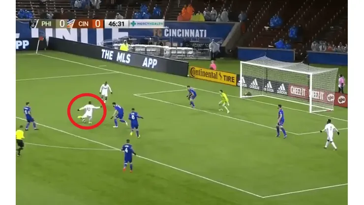Marco Fabián puso el segundo gol de Philadelphia.