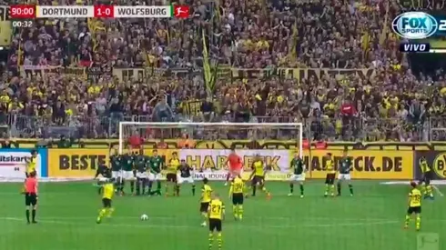 Dortmund lo ganó en el final con un doblete relámpago de Alcácer