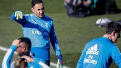 ENTRAS TÚ, KEYLOR. Navas y Courtois en el entrenamiento del Real Madrid (Foto: Getty).