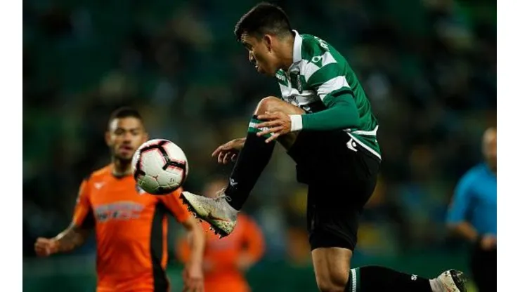 Nicolás Burdisso reconoció el interés de Boca en Marcos Acuña