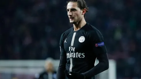 Después de tanto coquetear con Barcelona, Rabiot se iría con otro gigante