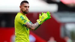 Jonathan Orozco se agrandó y subió un video de sus grandes atajadas