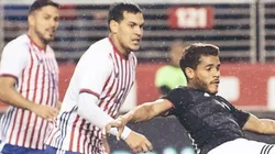 Valdez falló en el primer gol de México y Twitter se hizo una fiesta