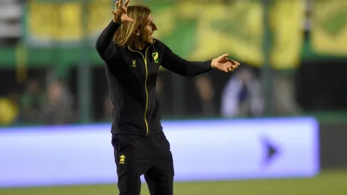 Sebastián Beccacece, técnico de Defensa y Justicia.