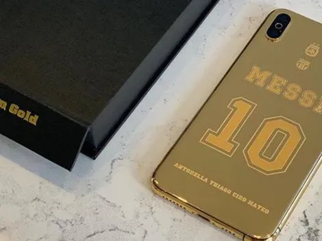 Antonella se lo va a pedir prestado: los detalles del celular de oro que le regalaron a Messi