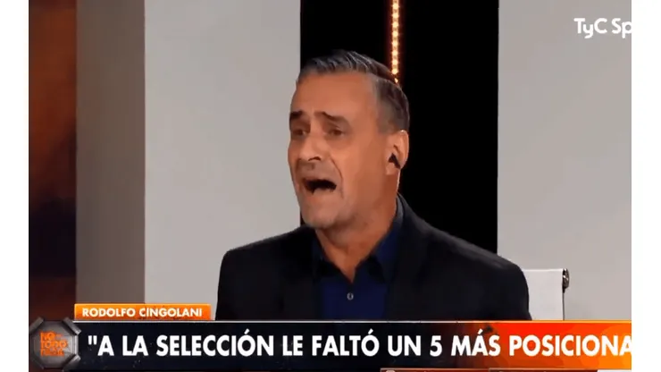 Periodista de TYC Sports: “Messi en Barcelona juega de doble 5, no entienden nada papaaa”