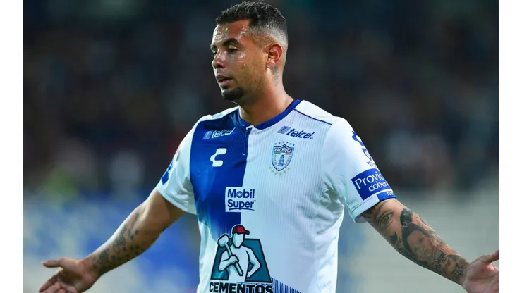 Cardona publicó un mensaje que interesa tanto a River como a Boca