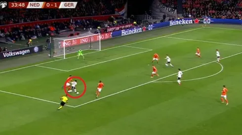 Magnífico gol de Gnabry.