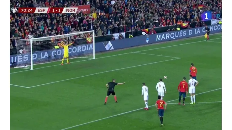 ¡Lo hizo otra vez! El panenkazo de Sergio Ramos para España