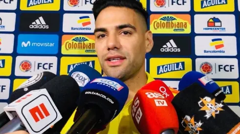 Falcao habla con la prensa. Foto vía: AS Colombia.