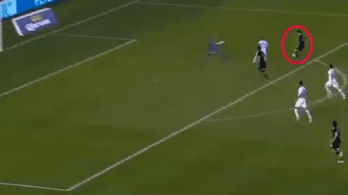 Con dos goles en un minuto, México liquidó a Chile