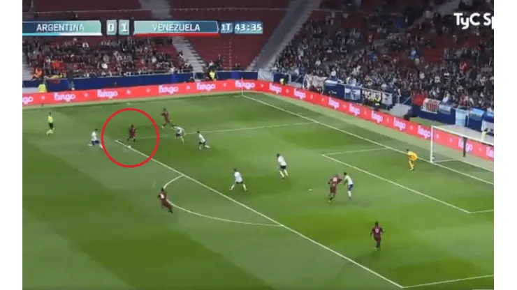 Qué pegada: Venezuela jugó rápido y Murillo clavó un bombazo para el 2-0