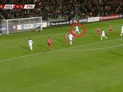 Todo muy fácil: con una volea, Griezmann le rompió el arco a Moldavia