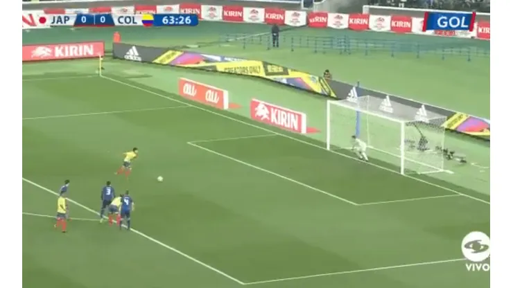 Gol de Colombia: Falcao se frenó, miró al portero y se la clavó arriba