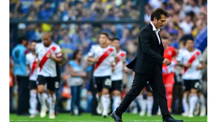 Guillermo y los jugadores de River.