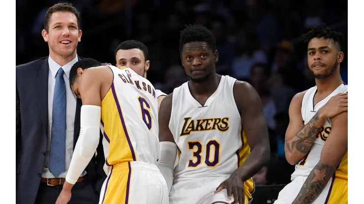 Arruinó a los Lakers: Magic Johnson los regaló y ahora son estrellas