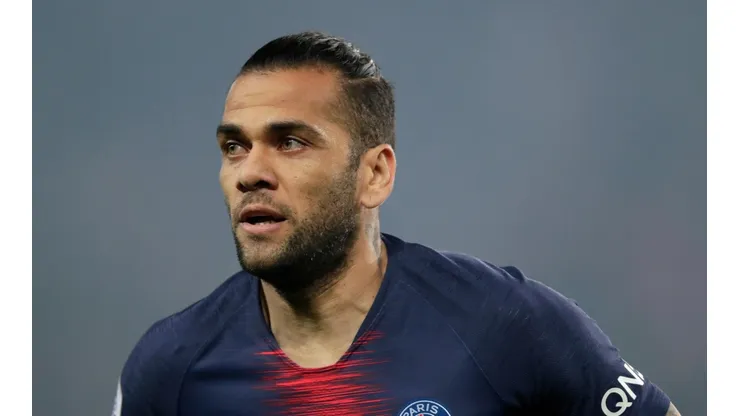 Dani Alves.